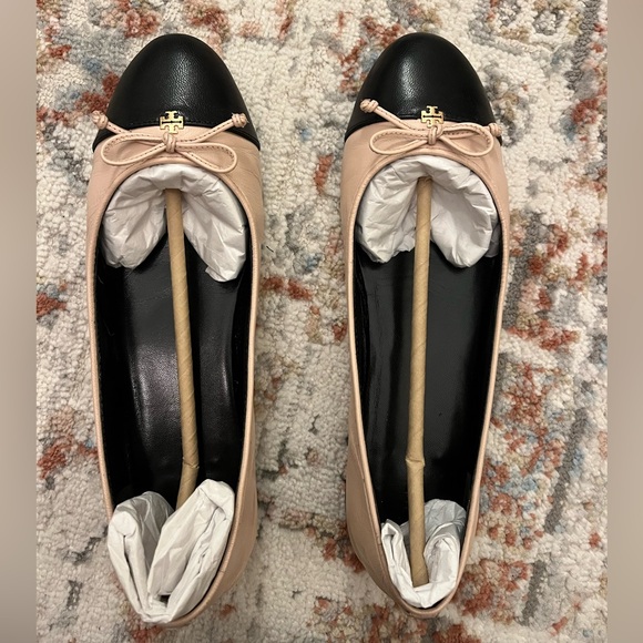 Tory Burch Ballet Flats - Picture 2 of 6